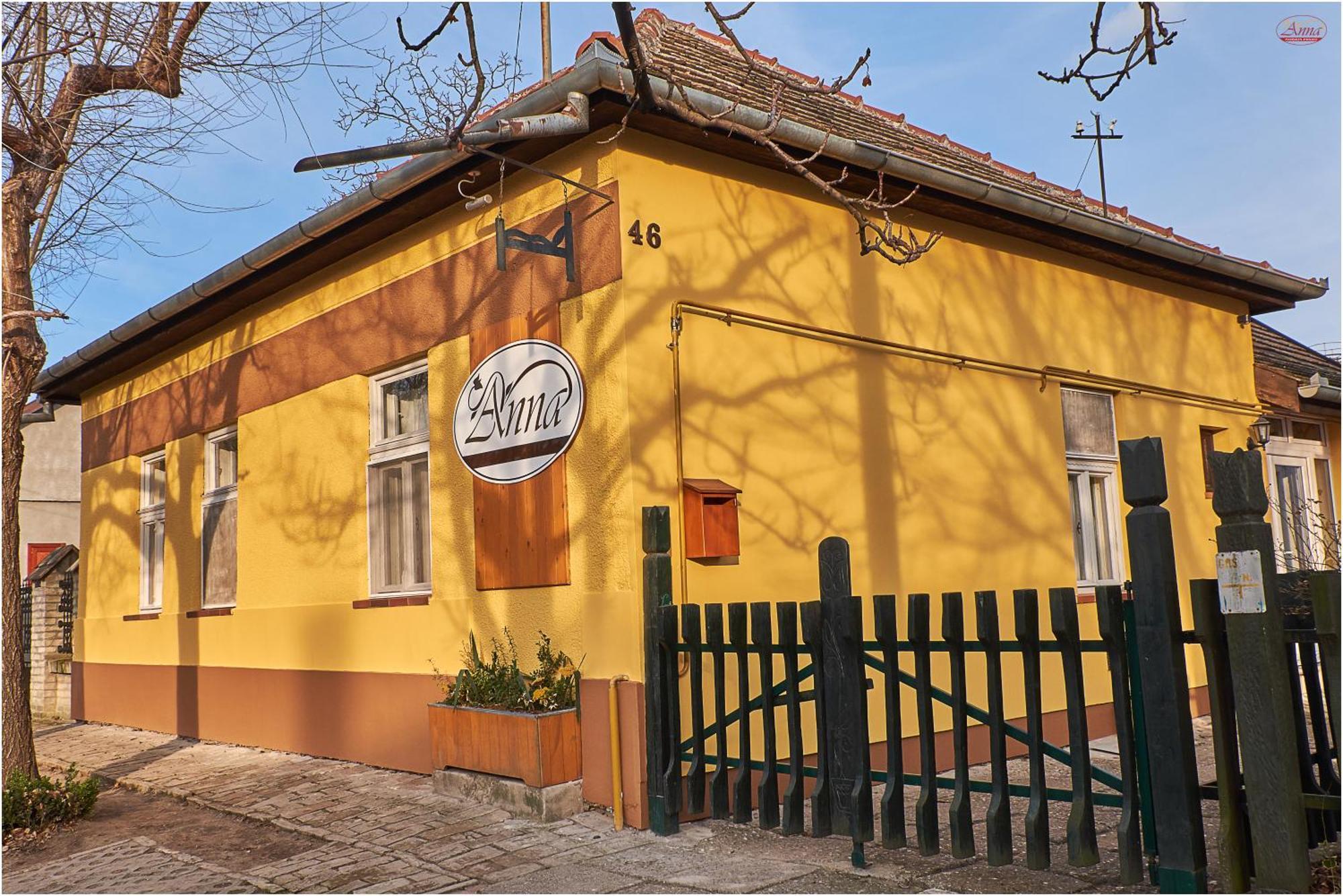 Ana Guesthouse Senta Exterior foto