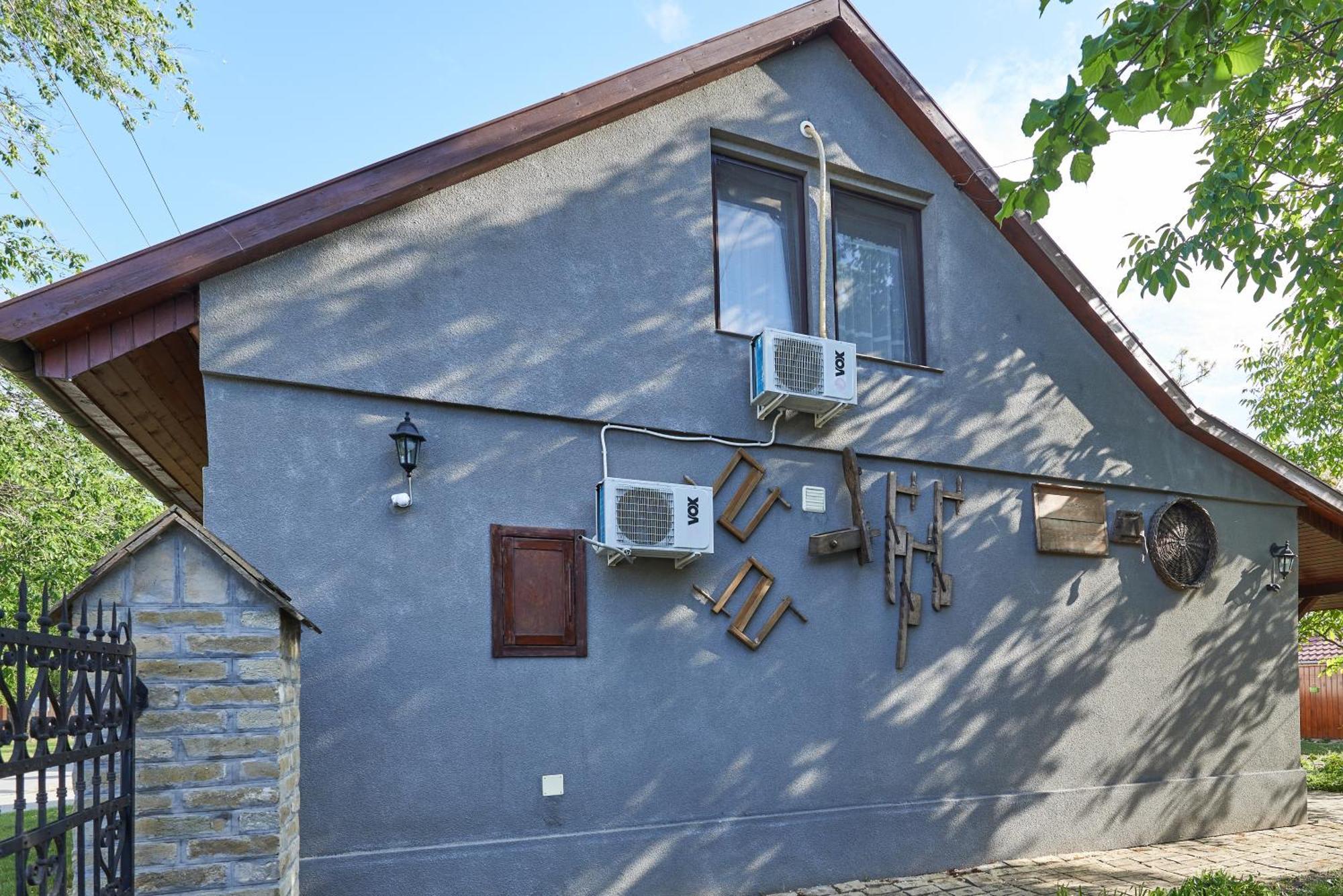 Ana Guesthouse Senta Exterior foto